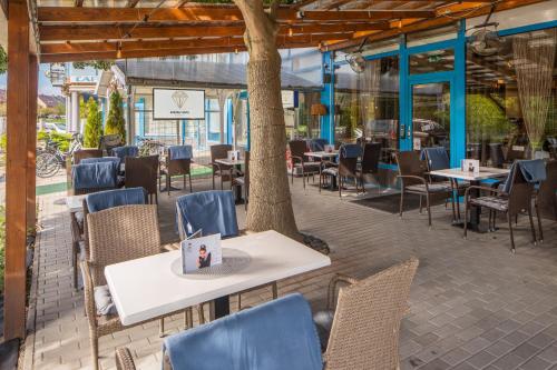 kristaly hotel
