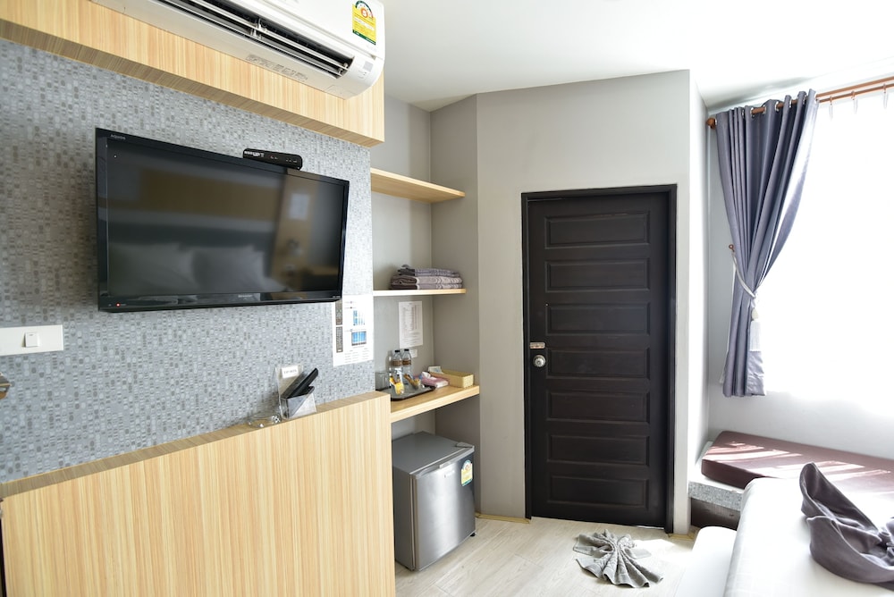 ricci house resort adults only