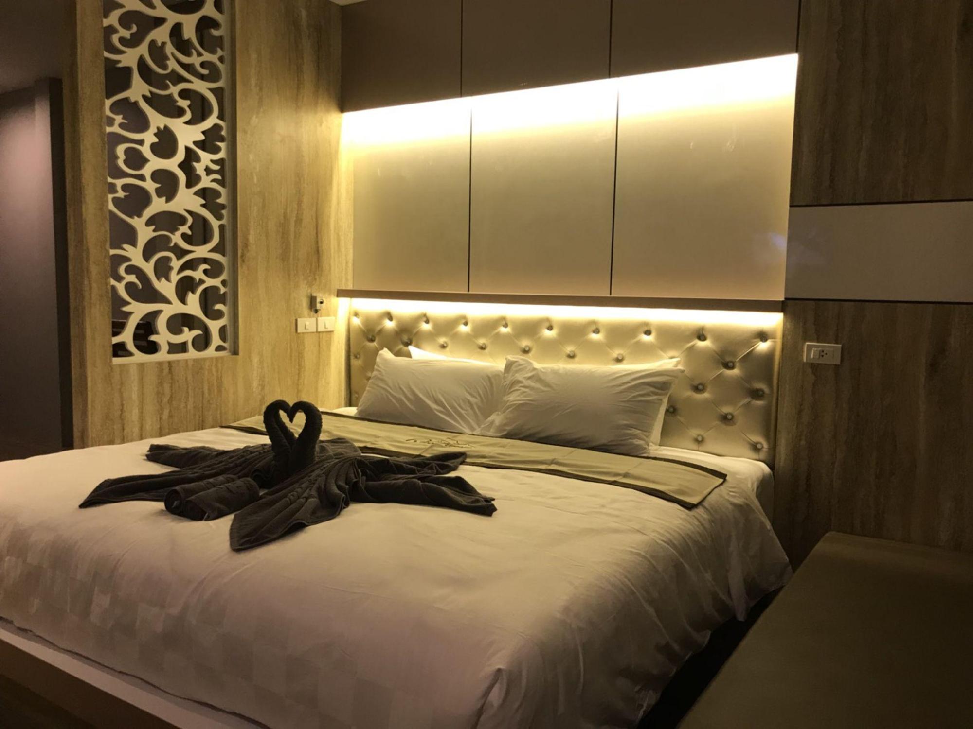 ricci house resort adults only