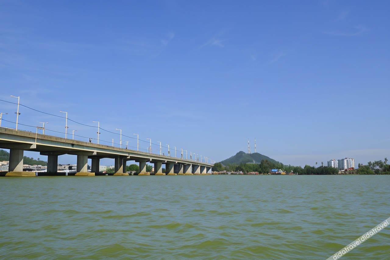 dj citi plaza hotel and suites