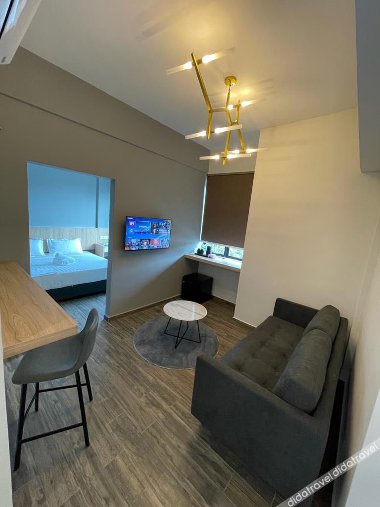 dj citi plaza hotel and suites