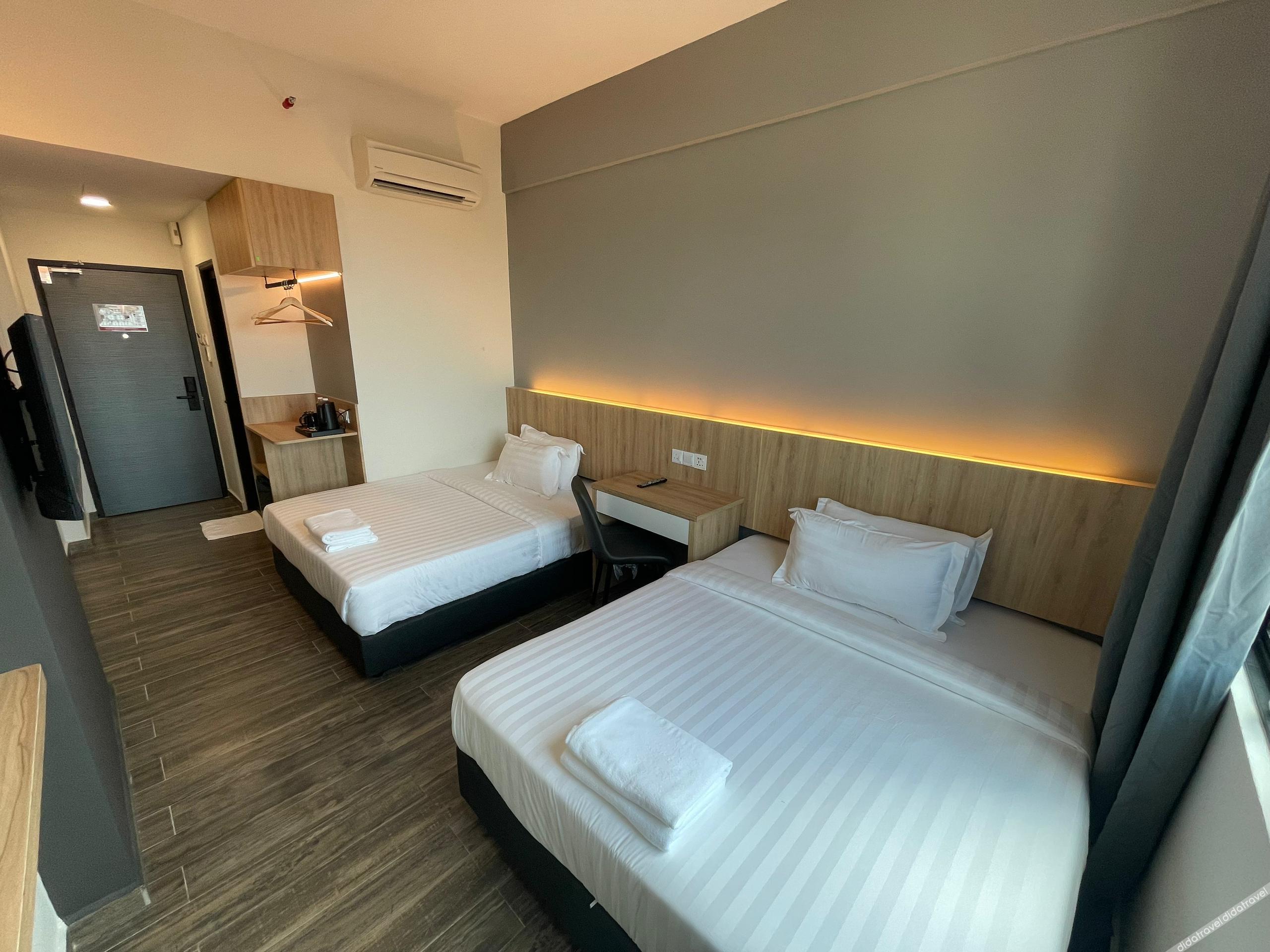 dj citi plaza hotel and suites