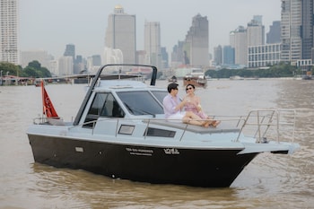 ten six hundred chao phraya bangkok by preference