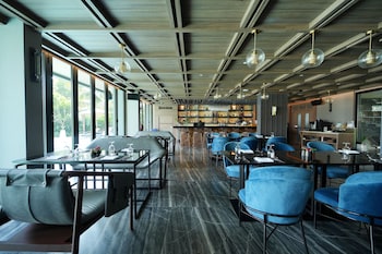 ten six hundred chao phraya bangkok by preference