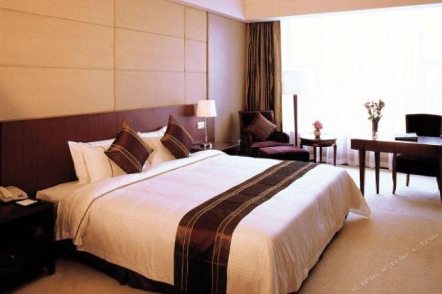 golden hotel
