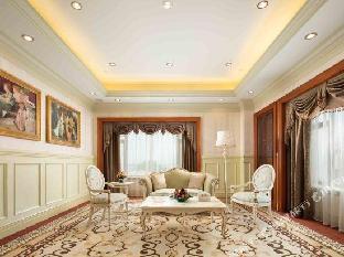 golden hotel