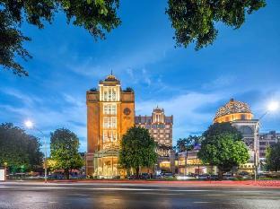 golden hotel