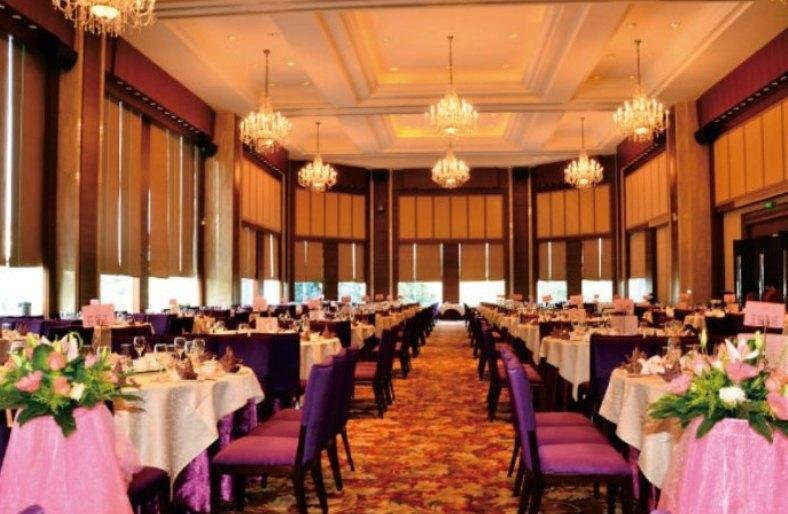 golden hotel