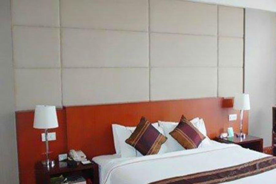 golden hotel