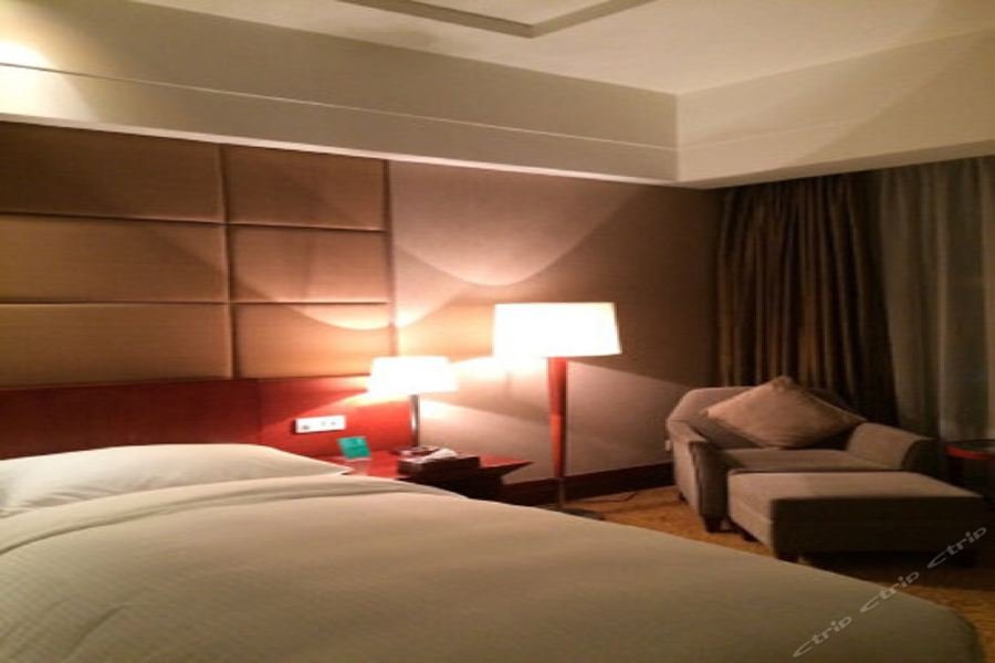 golden hotel