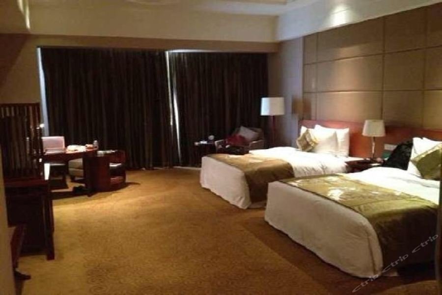 golden hotel