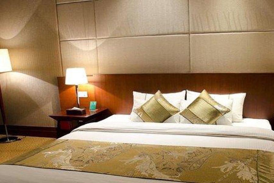 golden hotel