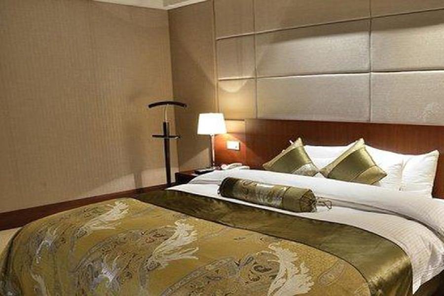 golden hotel
