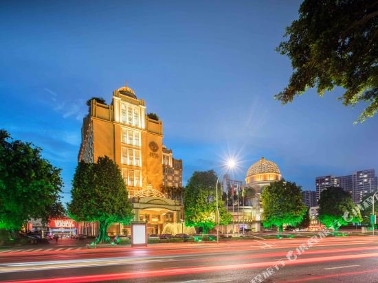 golden hotel