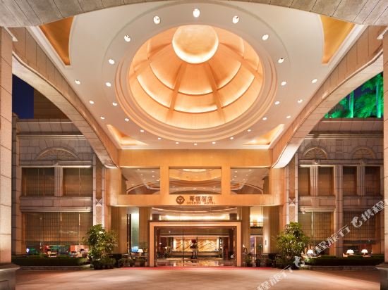 golden hotel