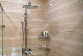 st hotel wattay airport