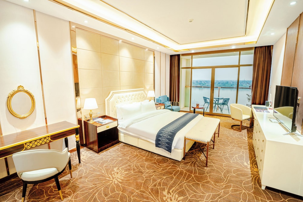 st hotel wattay airport