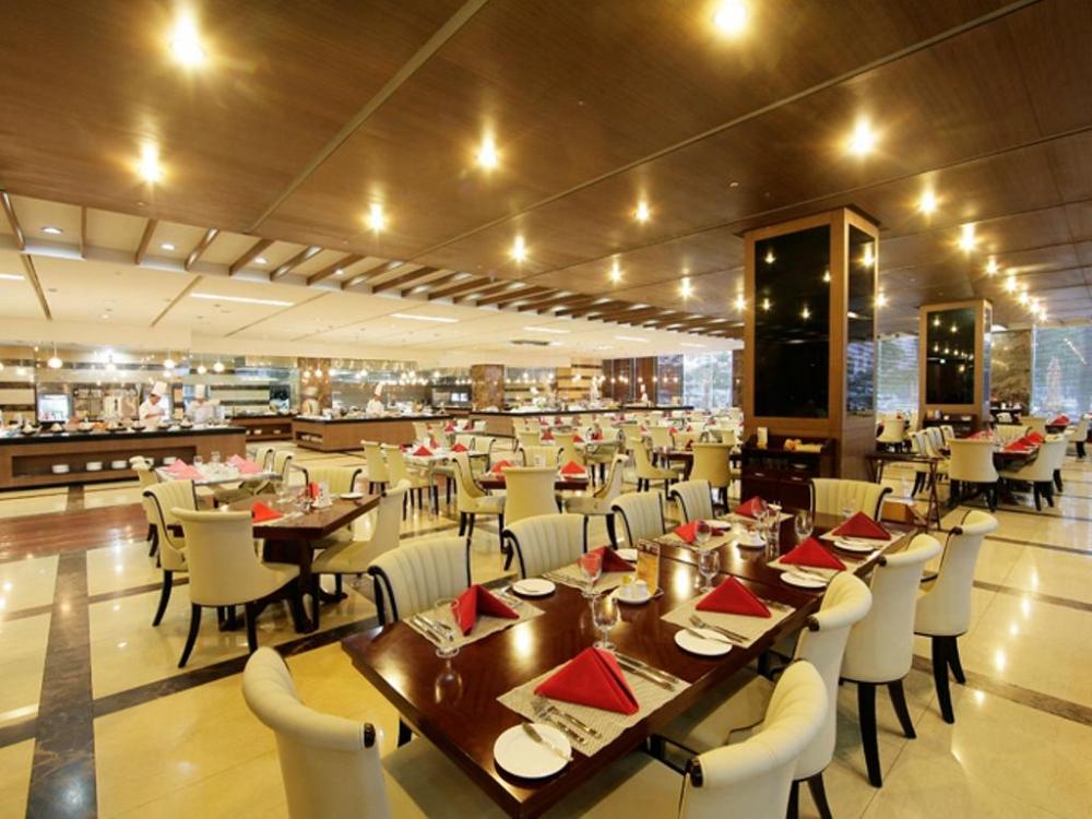 grand plaza hotel hanoi