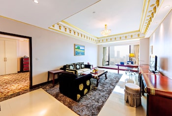 grand plaza hotel hanoi