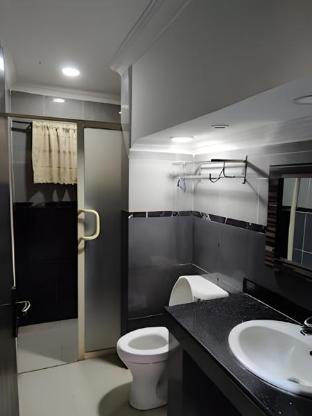 henry george hotel