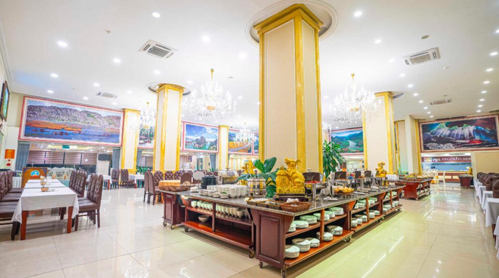 hoang son peace hotel