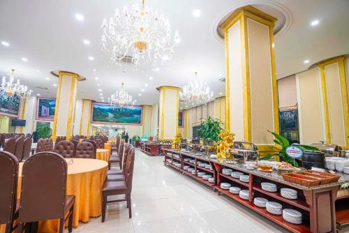 hoang son peace hotel