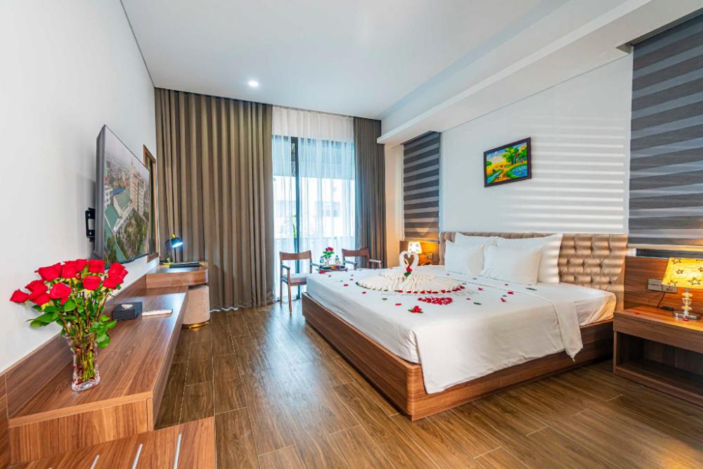 hoang son peace hotel