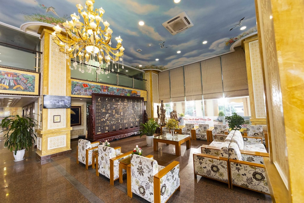 hoang son peace hotel