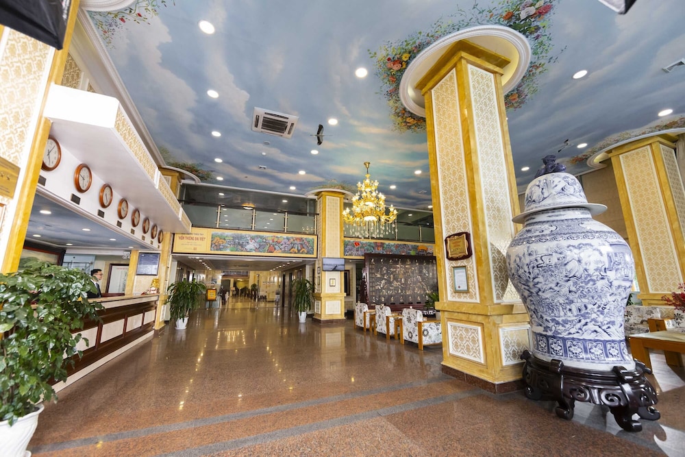 hoang son peace hotel