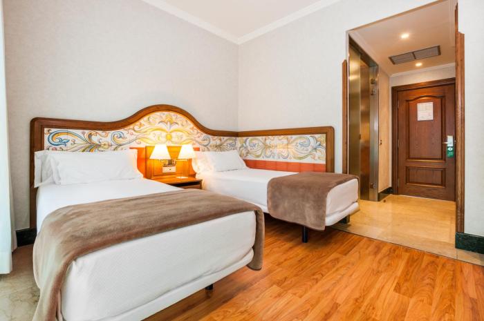 hotel julia madrid