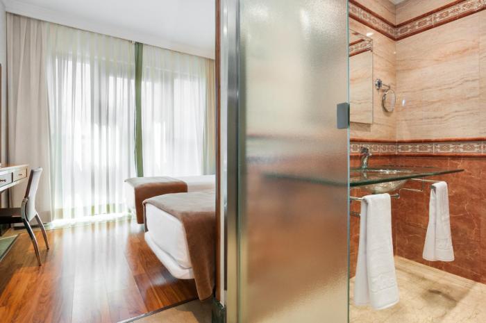 hotel julia madrid
