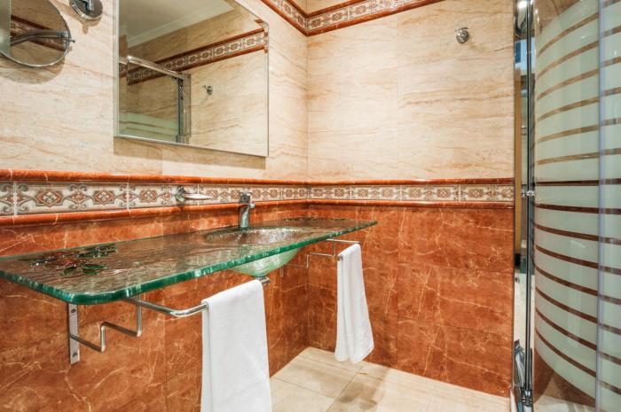 hotel julia madrid