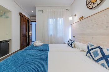 el nogal home hostel