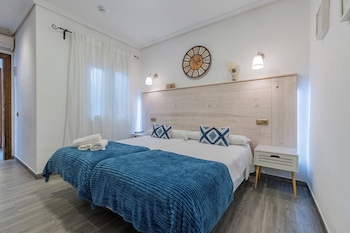 el nogal home hostel