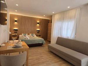 el nogal home hostel