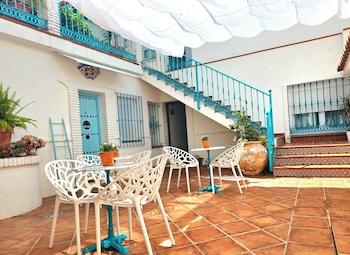 el nogal home hostel