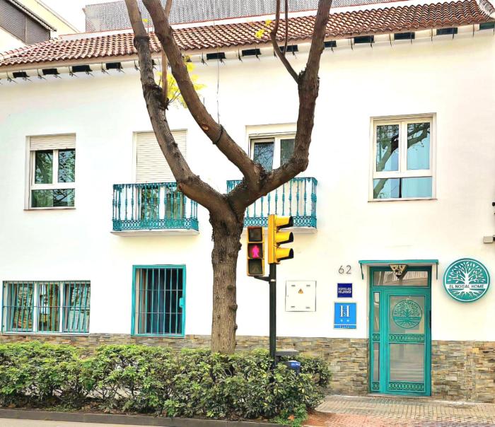 el nogal home hostel