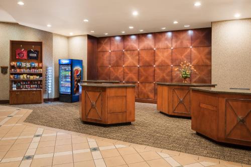 hotel topeka at city center