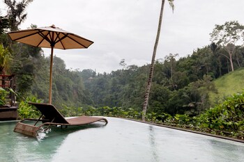ulun ubud resort and spa