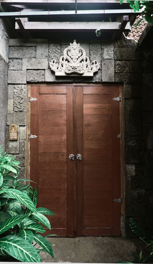 sandhya villa canggu echo beach