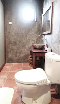 sandhya villa canggu echo beach