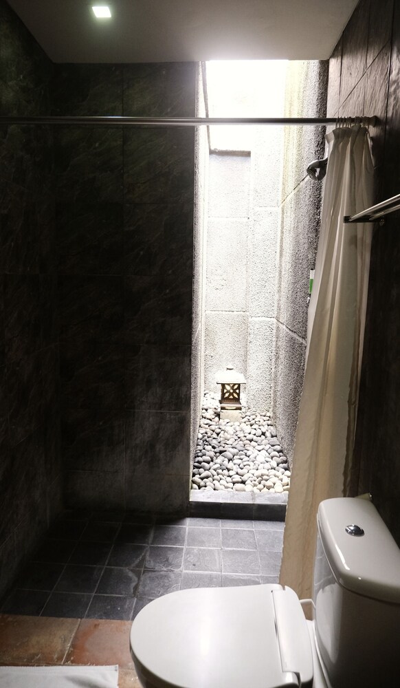 sandhya villa canggu echo beach