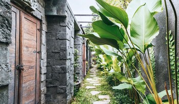 sandhya villa canggu echo beach