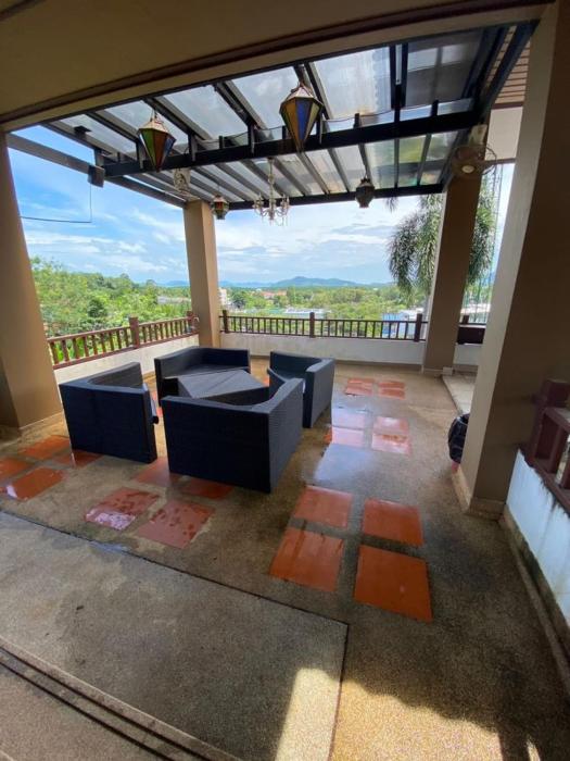 orchid pool villa phuket