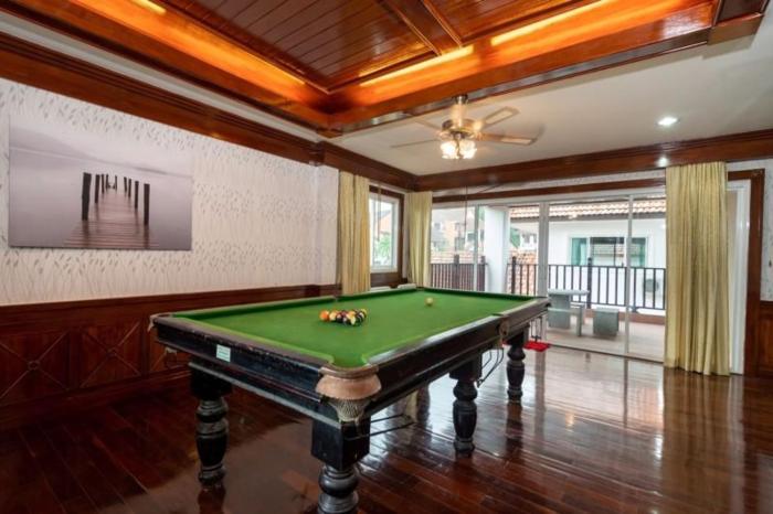 orchid pool villa phuket