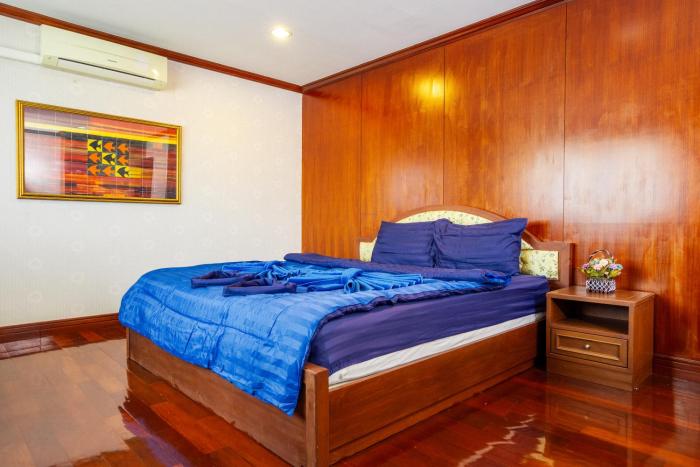 orchid pool villa phuket
