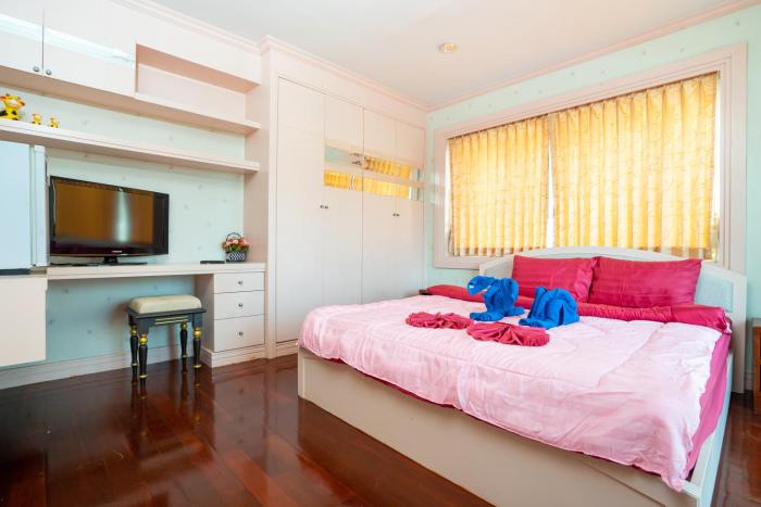 orchid pool villa phuket