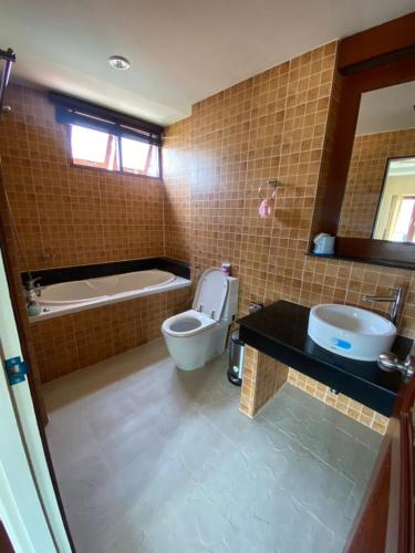 orchid pool villa phuket