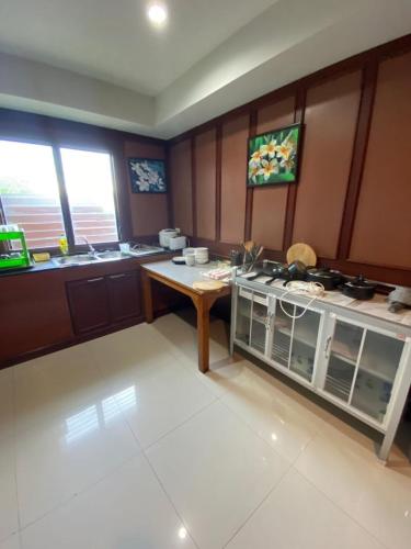 orchid pool villa phuket