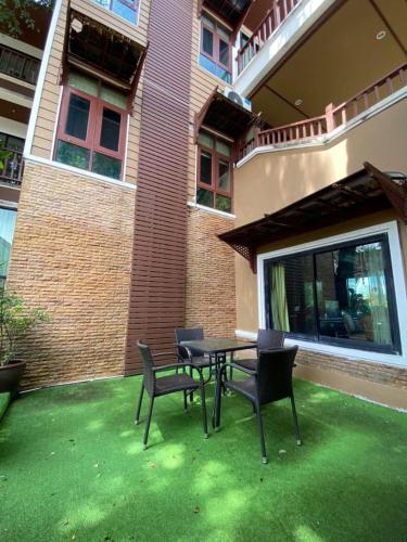 orchid pool villa phuket